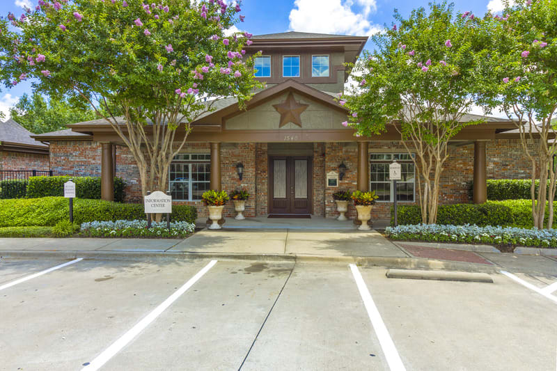 Photos and Video of Heather Creek in Mesquite, TX